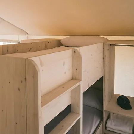 Wecamp خافييا